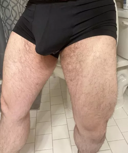 Thick Cub with Thick Thighs (28)