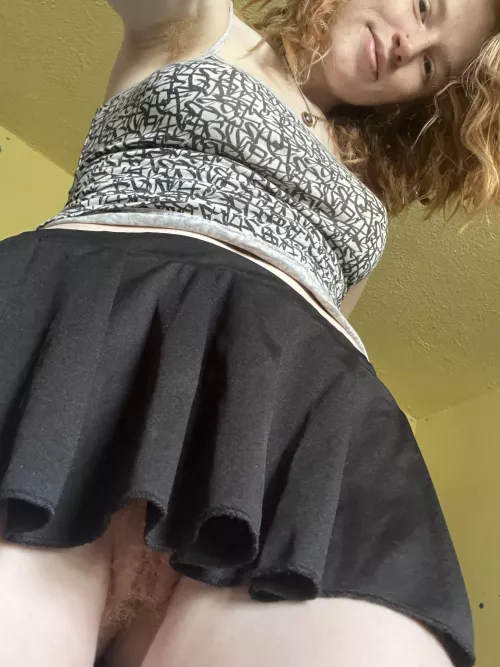 who doesn’t’t love mini skirts??