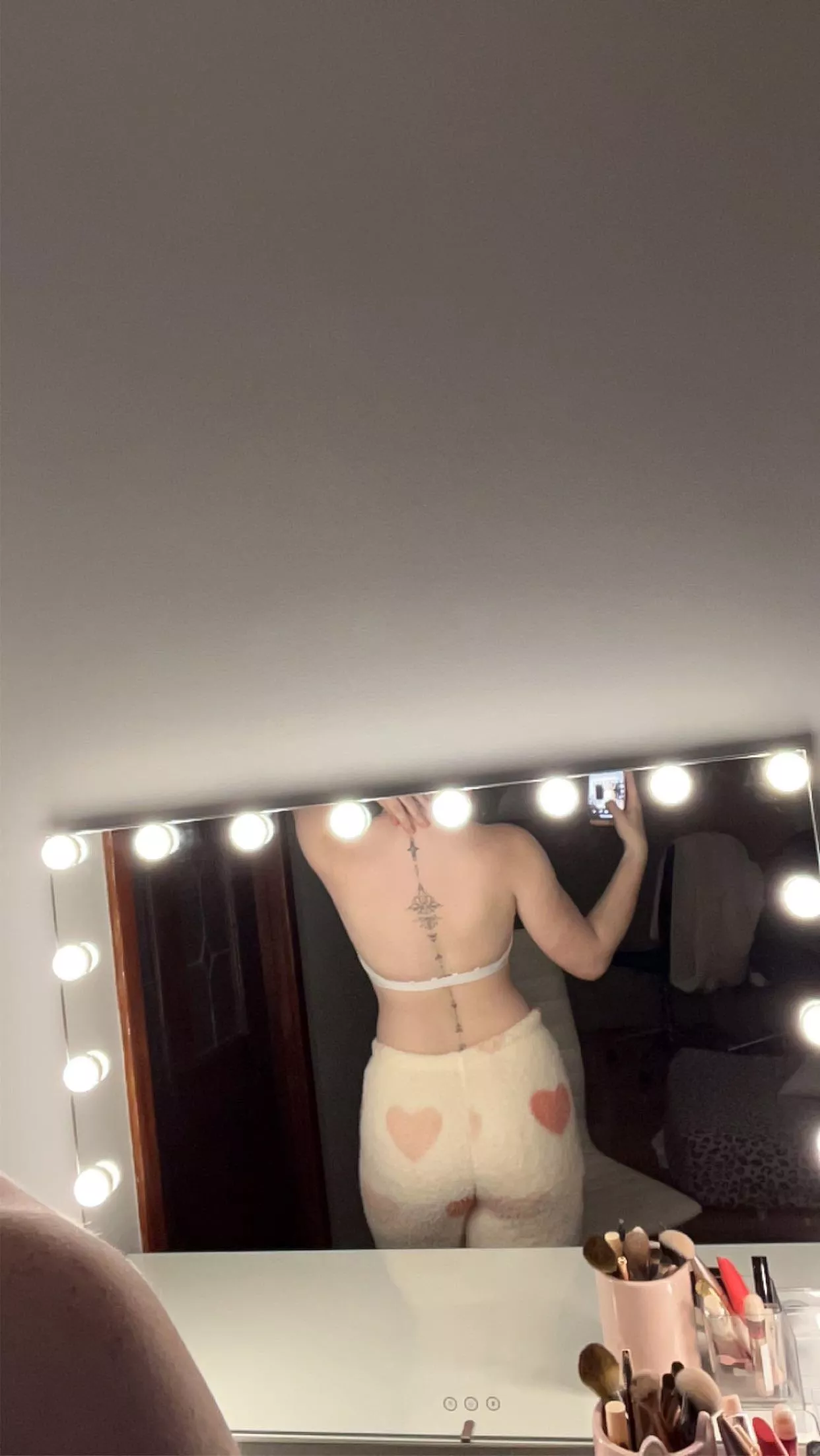 Who’s willing to give me back shots with my spine tattoo 