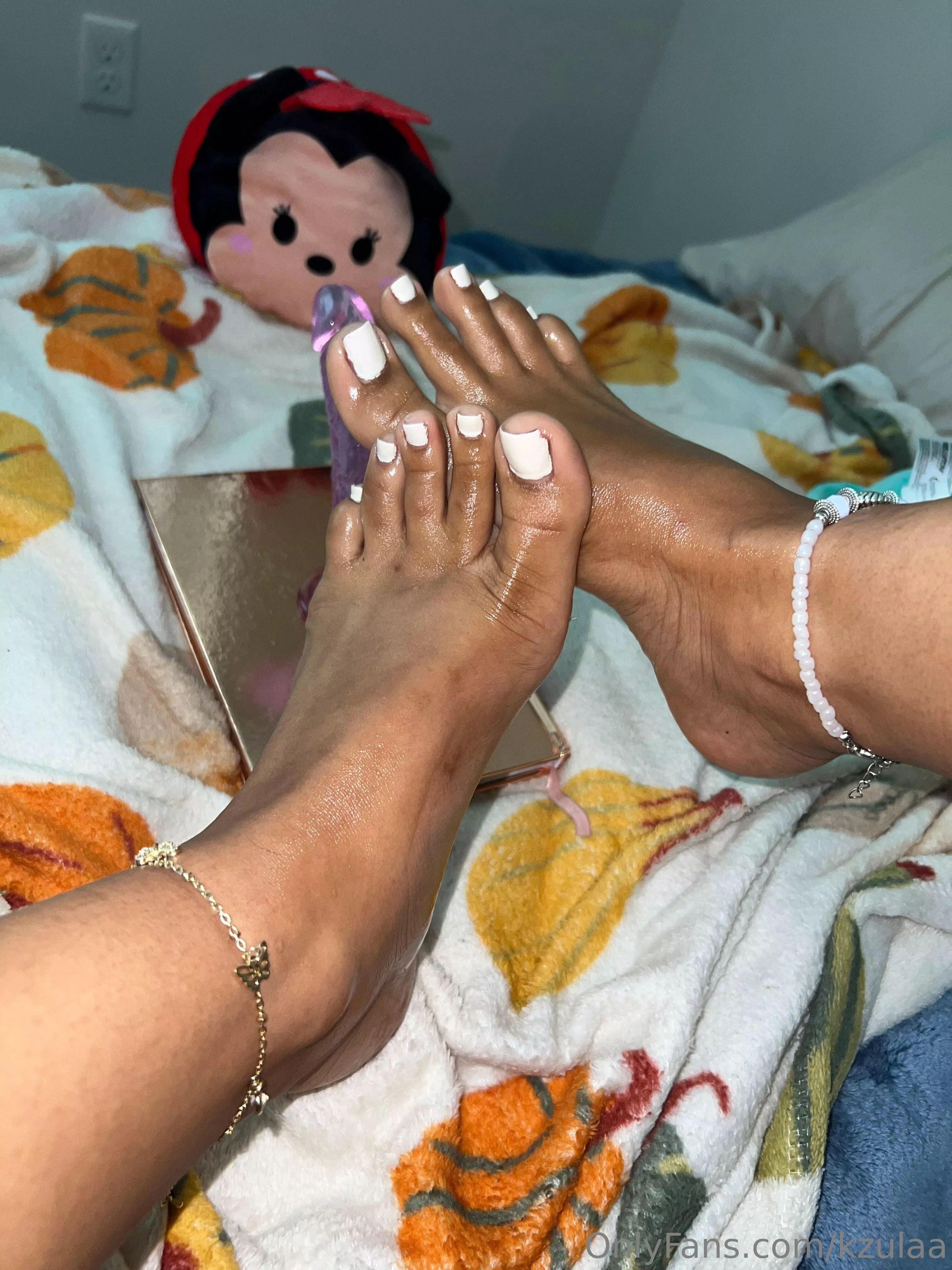 Would you suck on these feet?