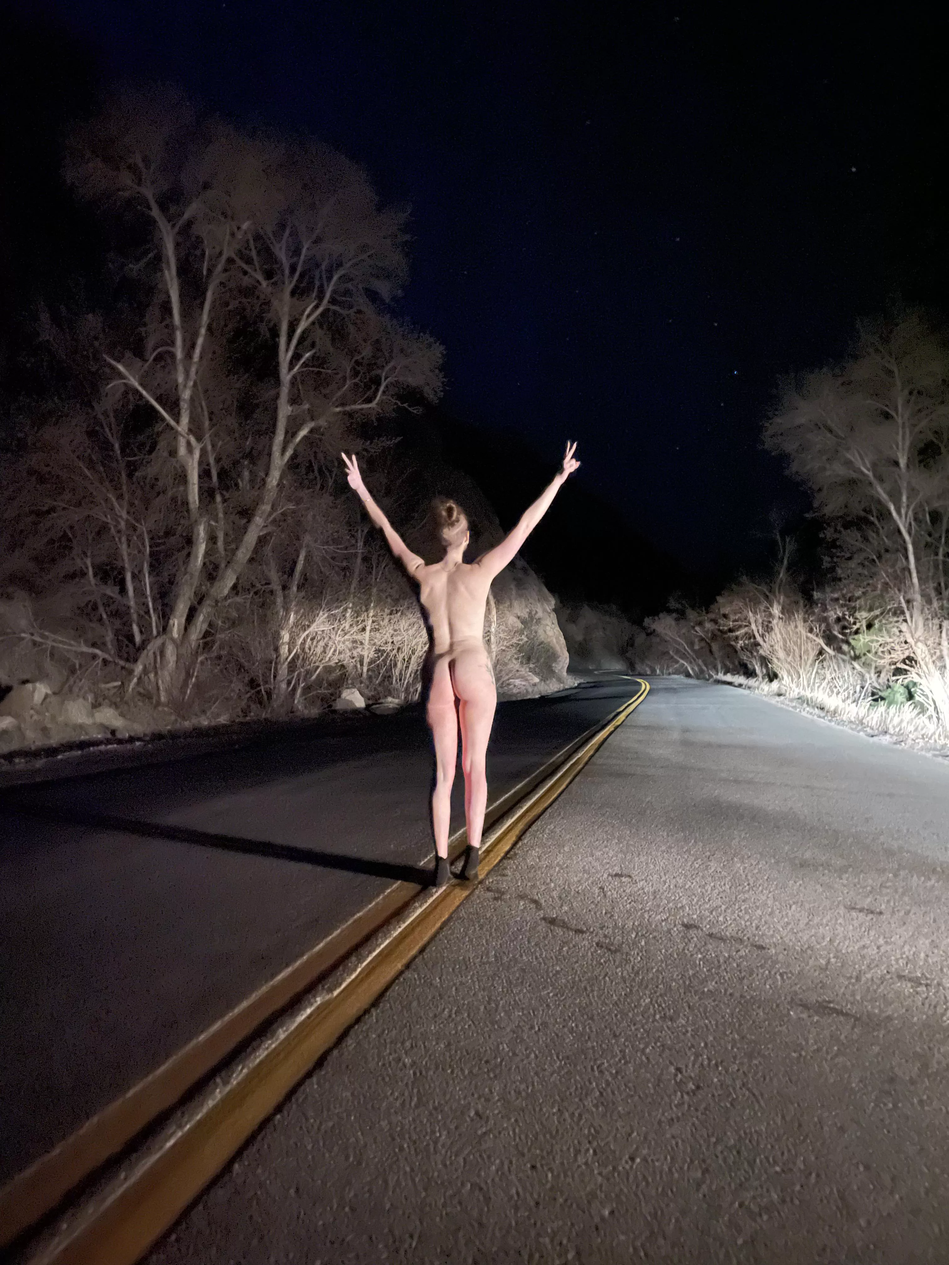 +2 points if you can name what canyon this is in.