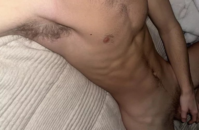 20 Dm for snap. Must be fit. Hairy+