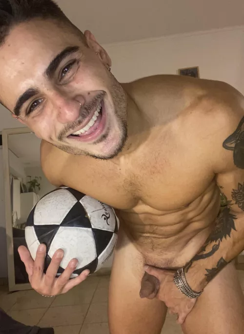 [24] The boypussy you'll ever need😉