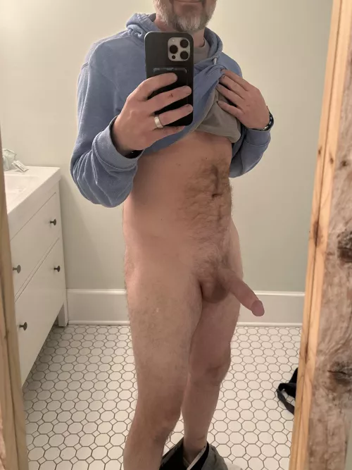 [43] who’s around tonight?