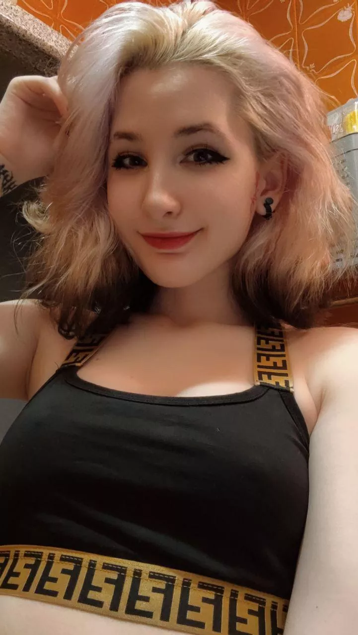 A girl's good mood 90% of the time depends on whether she's wearing bra