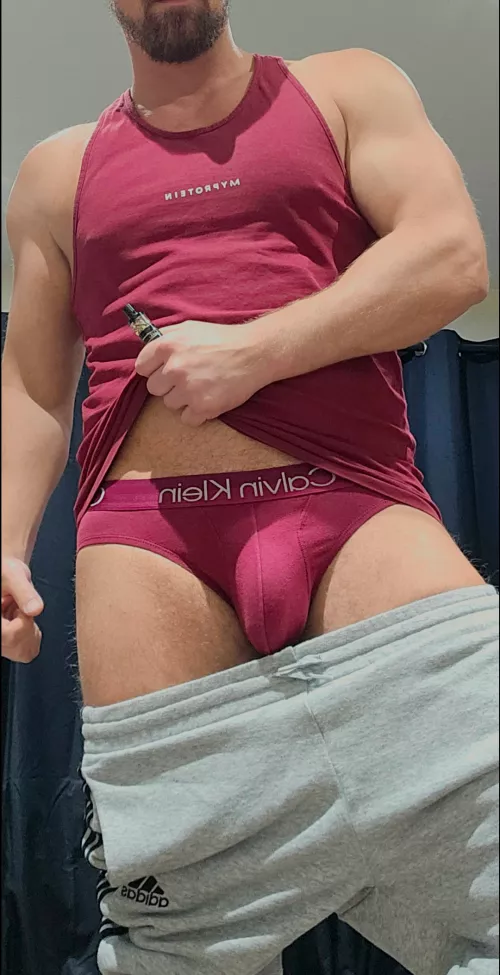 Anyone into red cks?