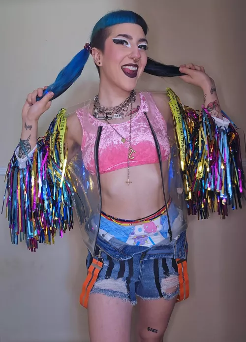 But what if Harley Quinn never got potty trained?! 