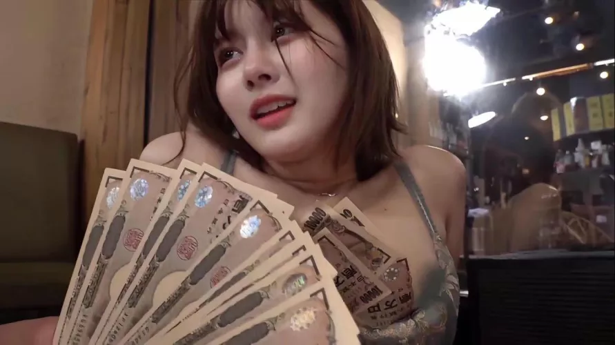 code? she's cute tho