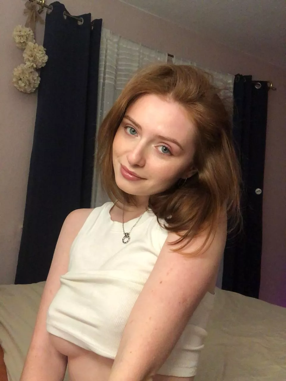 Comment down if you think I look good in this