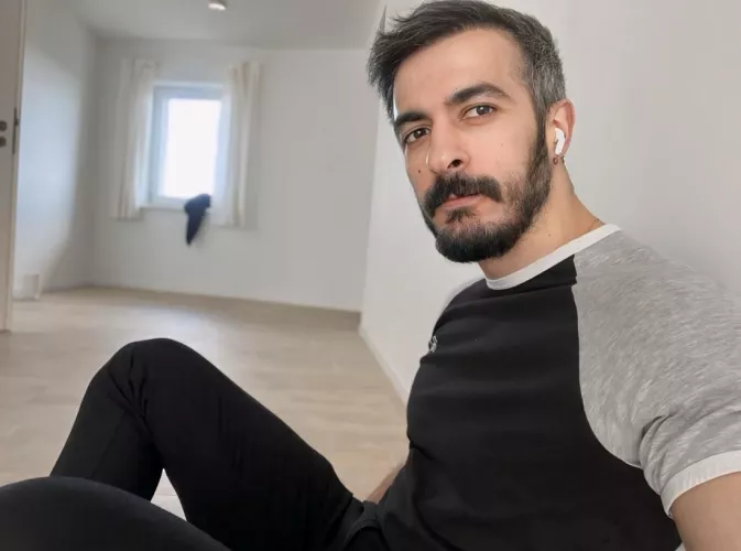 Emotional post. Despite everything that I’ve been through past couple of years, I finally got my own apartment. I’m so proud of myself! 🥹