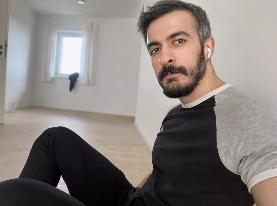 Emotional post. Despite everything that I’ve been through past couple of years, I finally got my own apartment. I’m so proud of myself! 🥹 Emotional post. Despite everything that I’ve been through past couple of years, I finally got my own apartment. I’m so proud of myself! 🥹