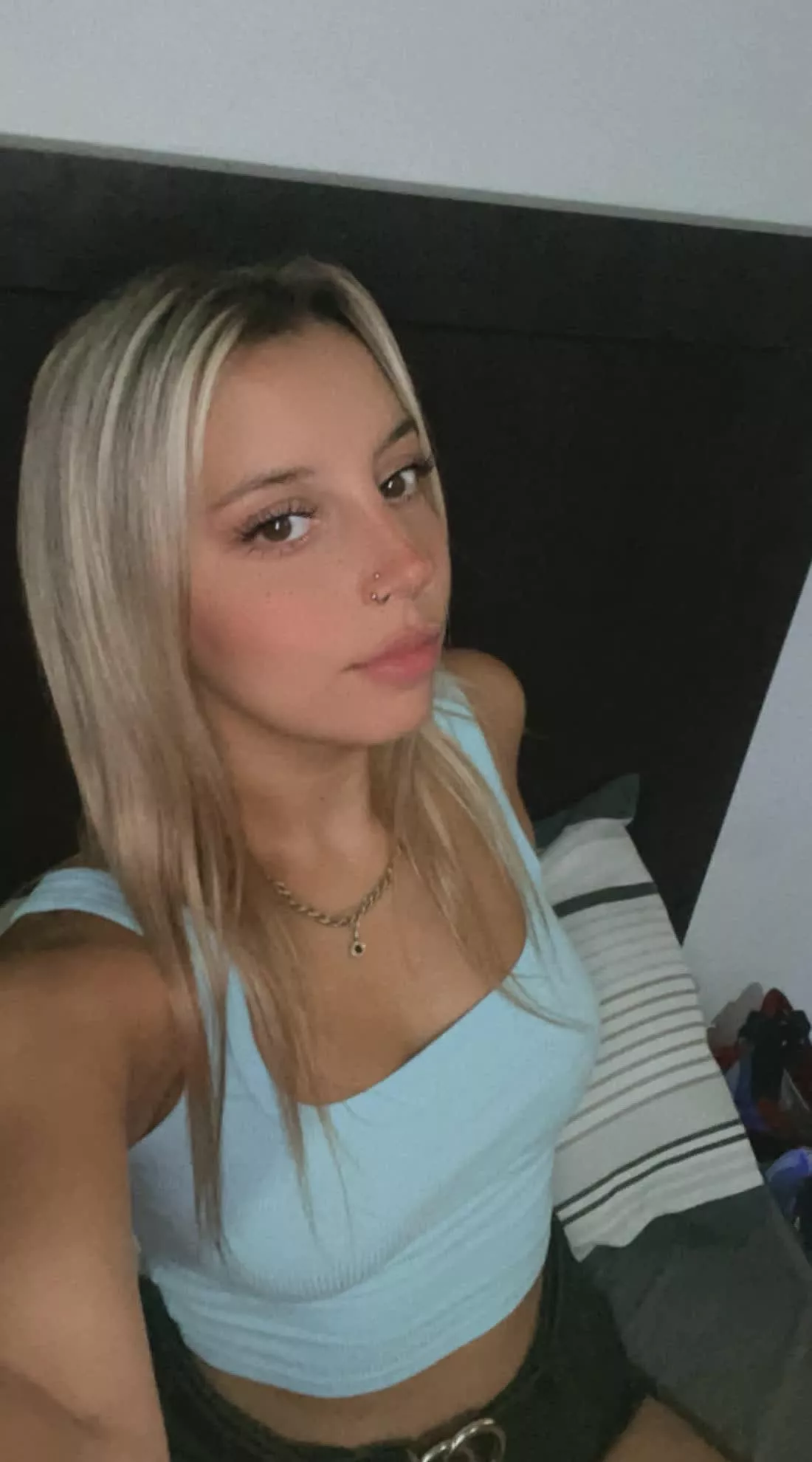 Felt cute in this croptop so decided to share it