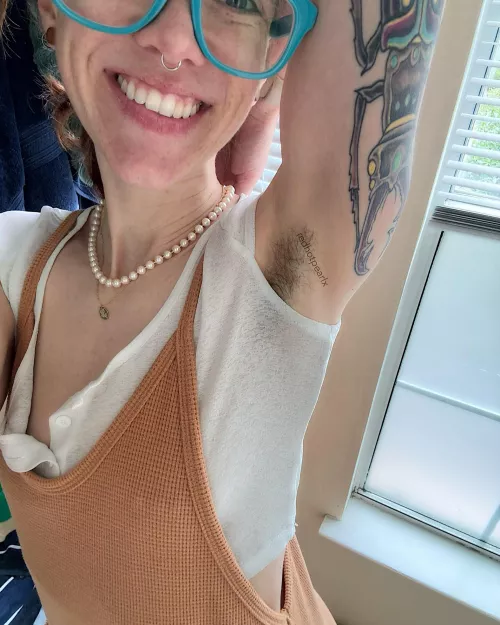 hairy little hippie ✌🏼 