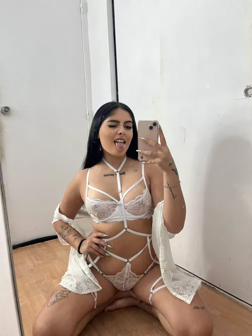 I was very happy in this morning's hot photo