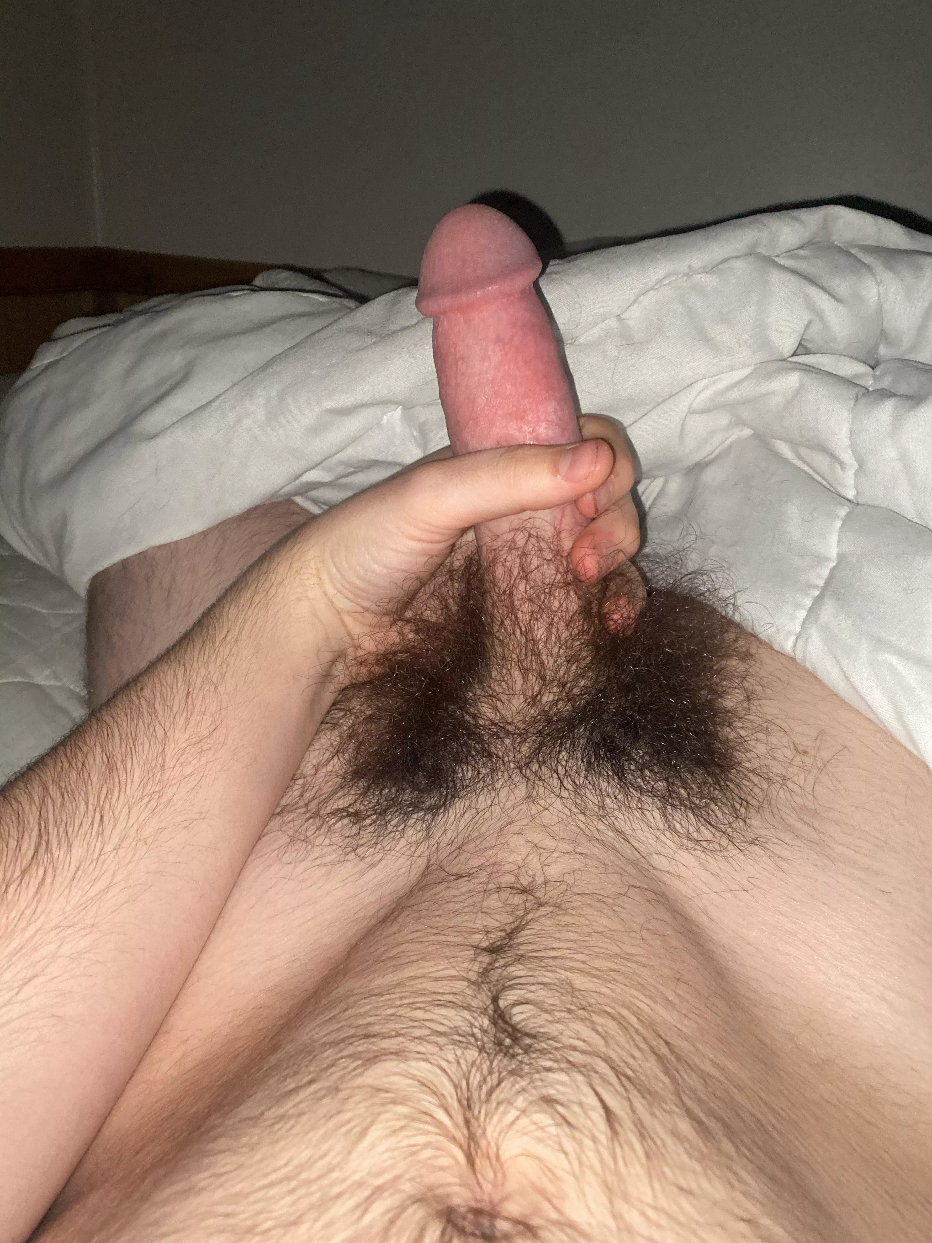 I wish I had somebody to be rough with😏