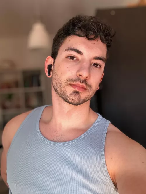 Iām trying a new hairstyle, how it is it?