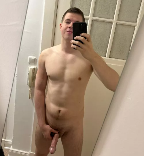 Just got home from a bar, I’m tipsy and horny! 