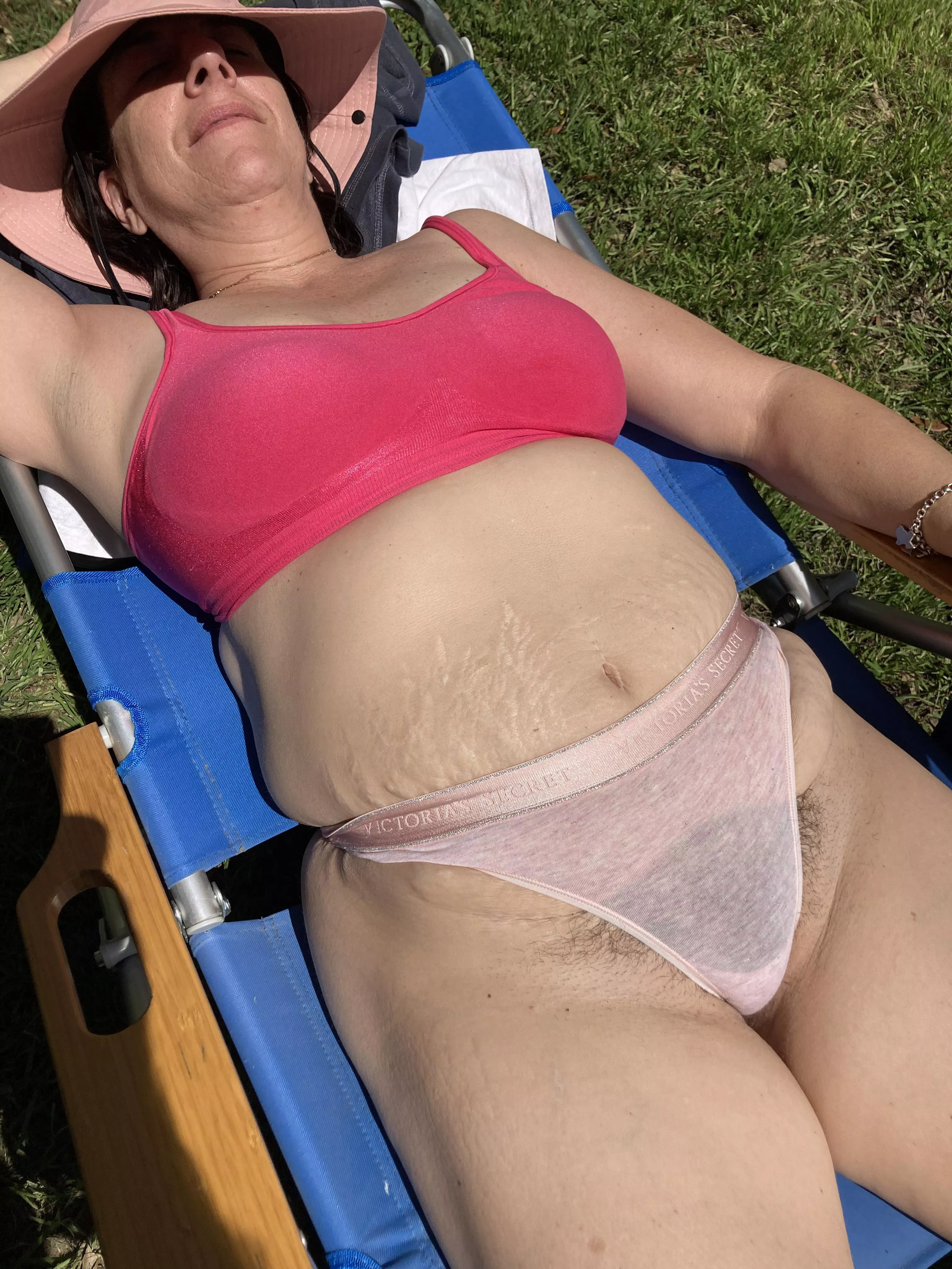 lookin’ [f]or some sheer delight…