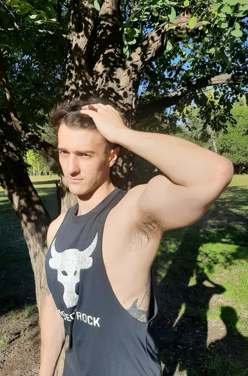 Love when a stranger keeps staring at my sweaty pits in public places.