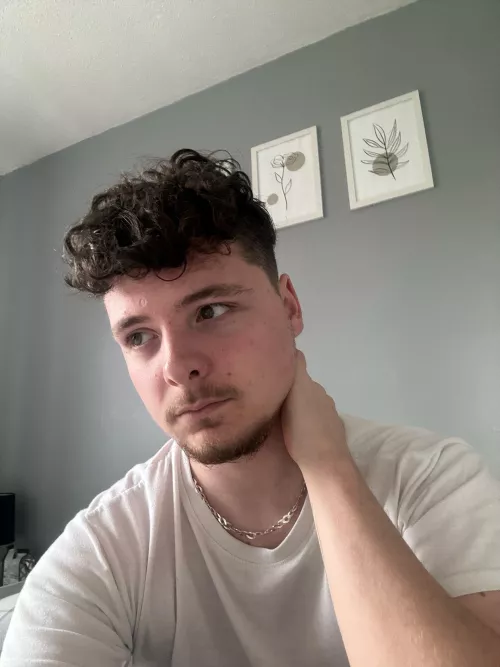 Not feeling great about my self. Would anyone want me? I’m 21