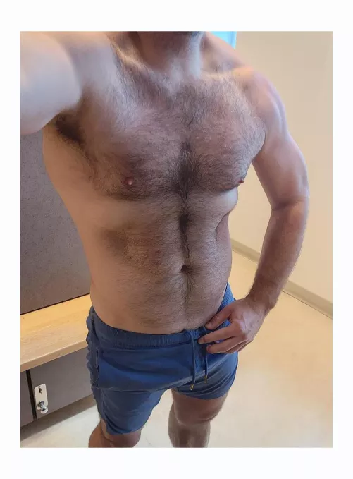 Post workout/prw-shower pic.