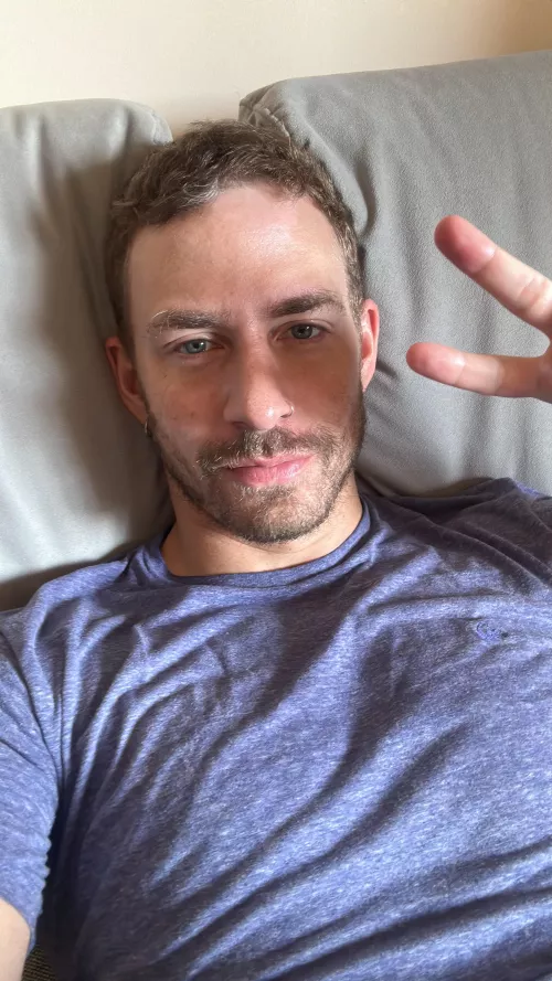 Random photo i sent to a friend but i felt cute