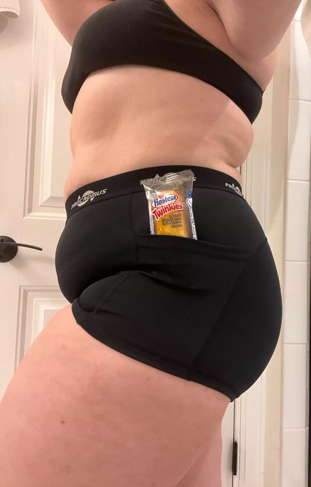 Stuff me with your Twinkie 