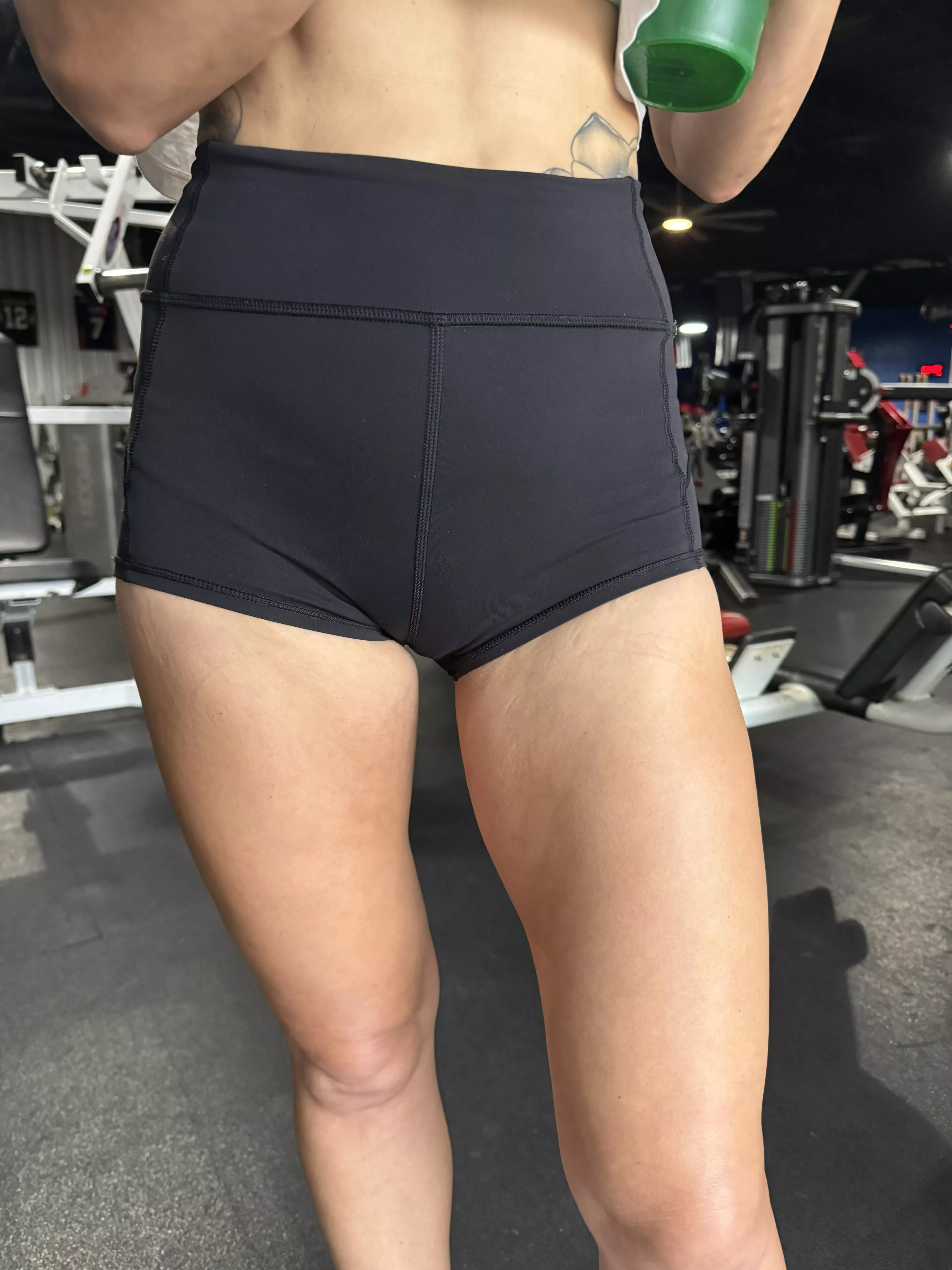 That seam really points to something