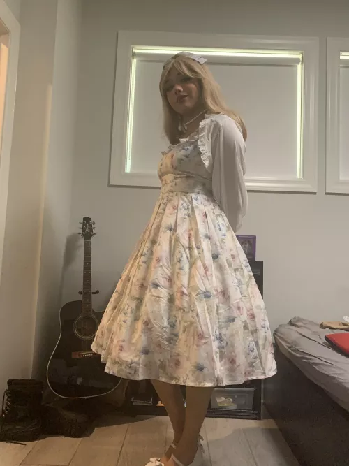 Trying blond out with some other outfits