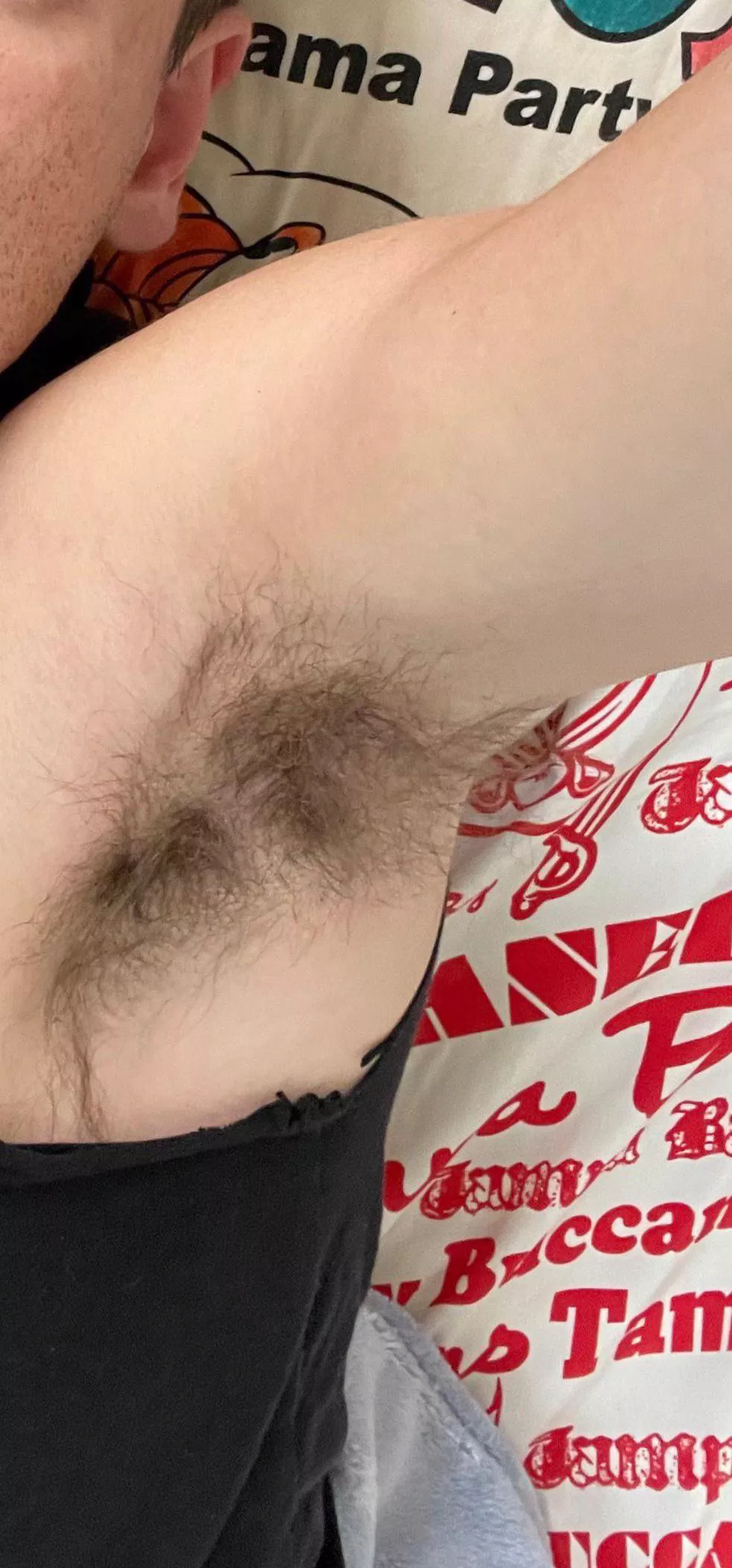 What would you do with my roommate exposed armpit?