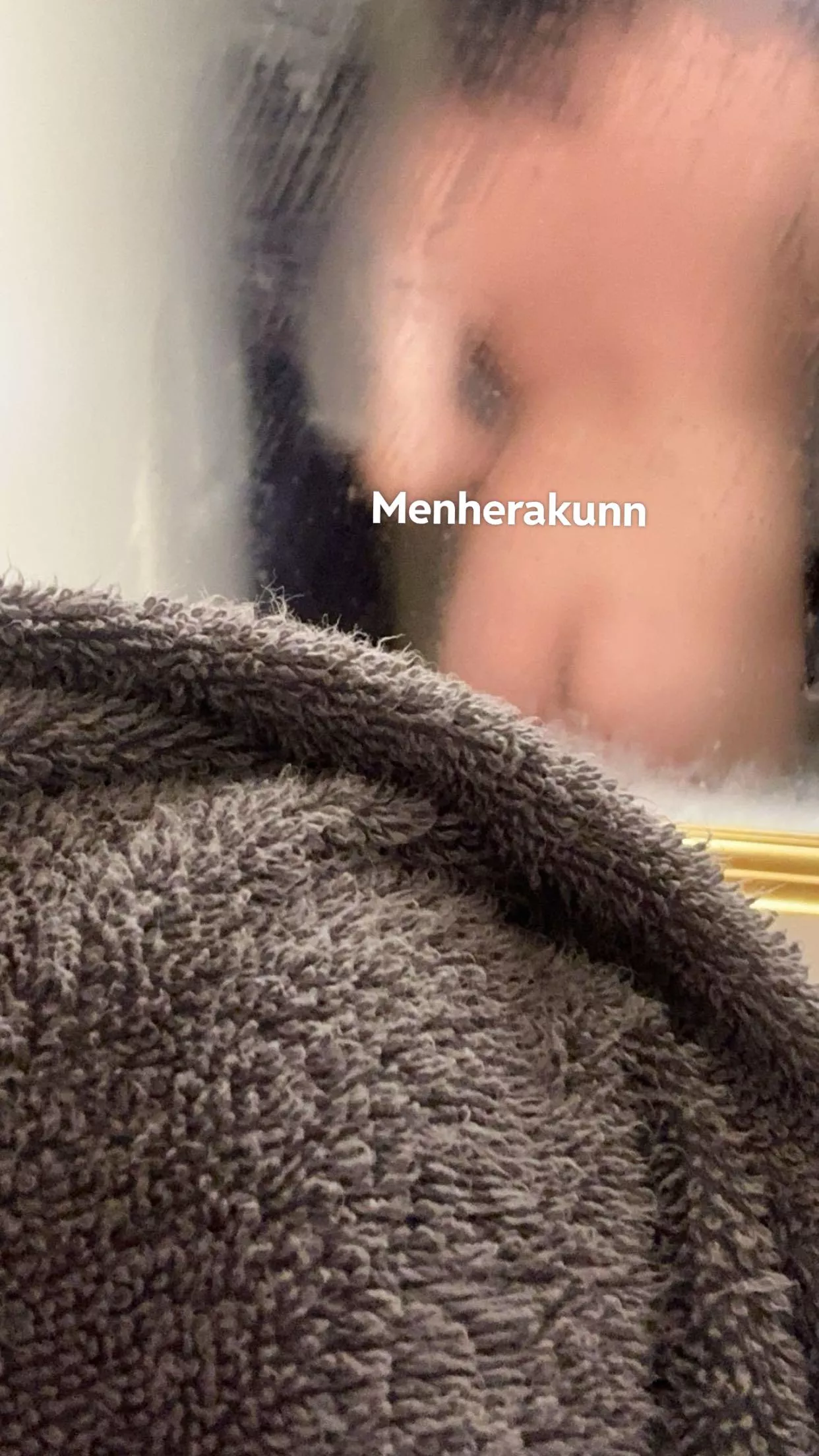 Would you hop in the shower with me 🐇