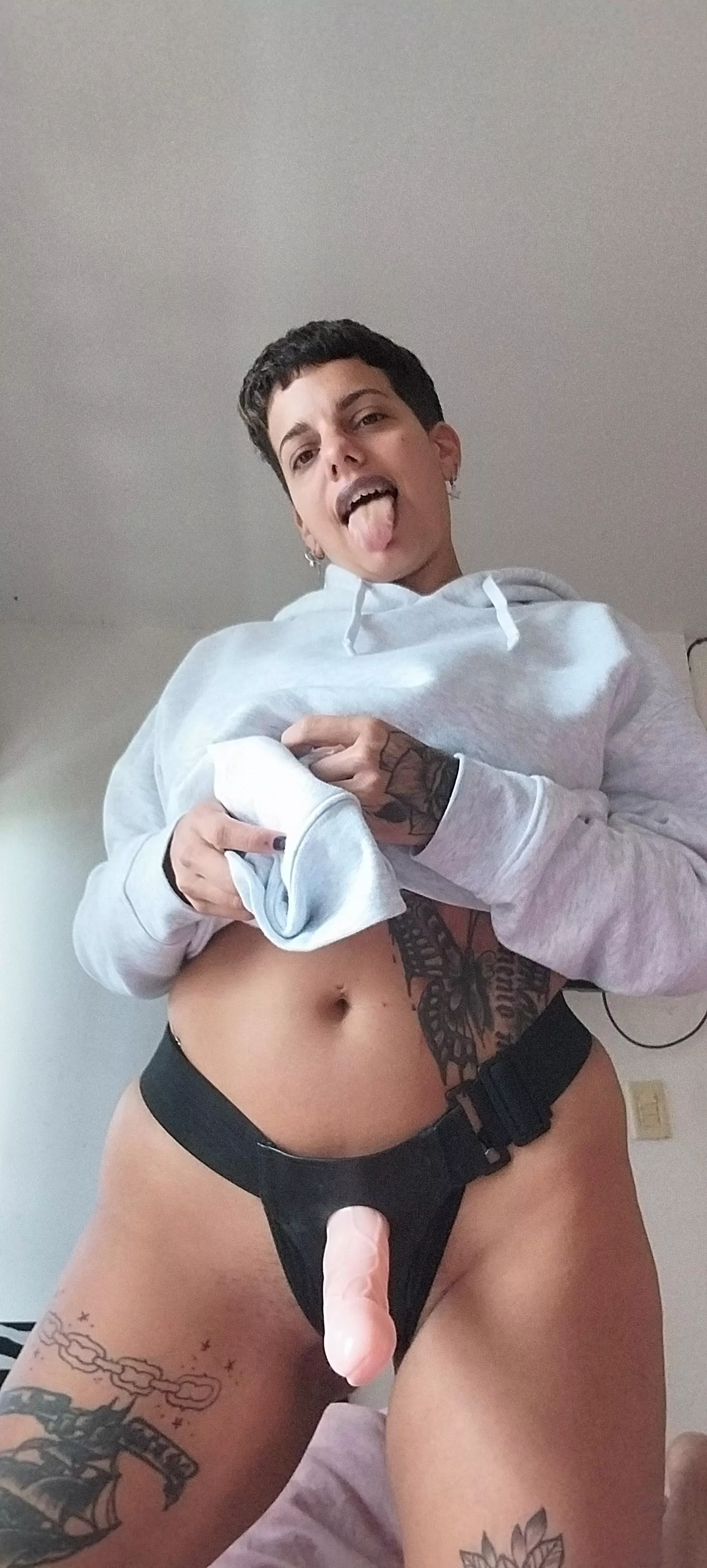 Wpuld u fuck a boy like me? 