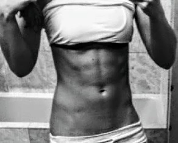 Your abs arnt better than mine (f)