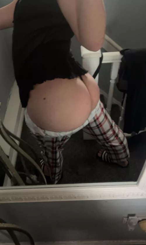 19 bottom uk🍑🍑 @josh2004_11