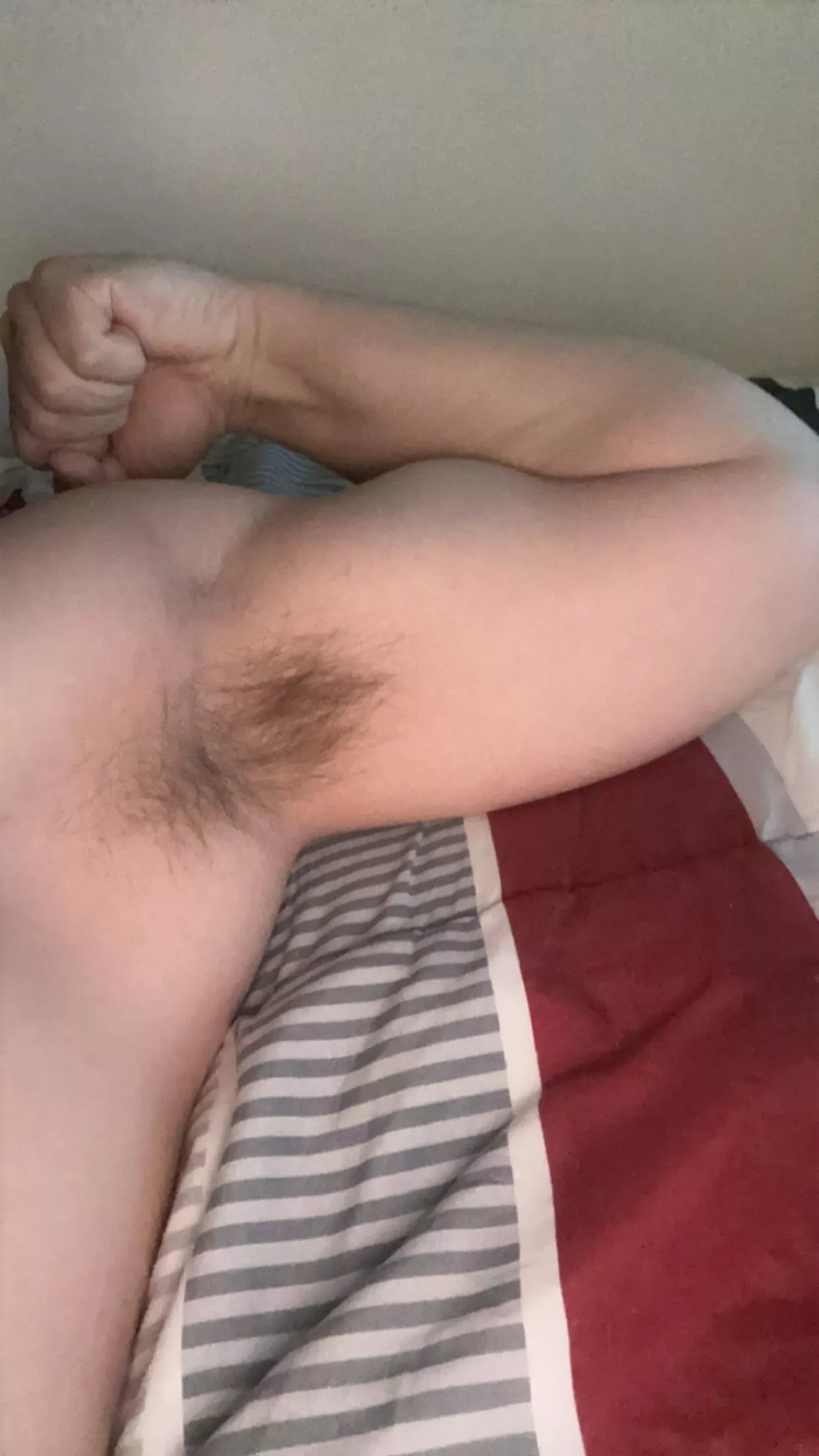 23 bros+ hairy pits+ or hung +hmu kevinjohnson252
