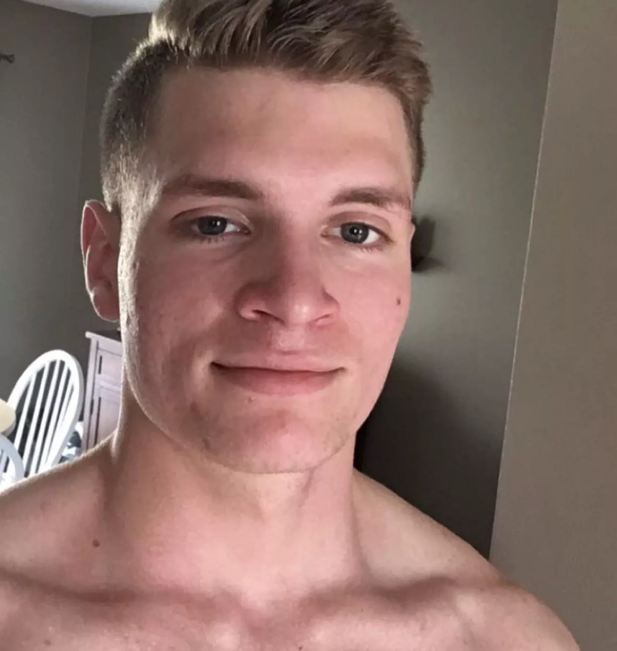 [26] Hey Reddit ♥️ USA 🇺🇸 single