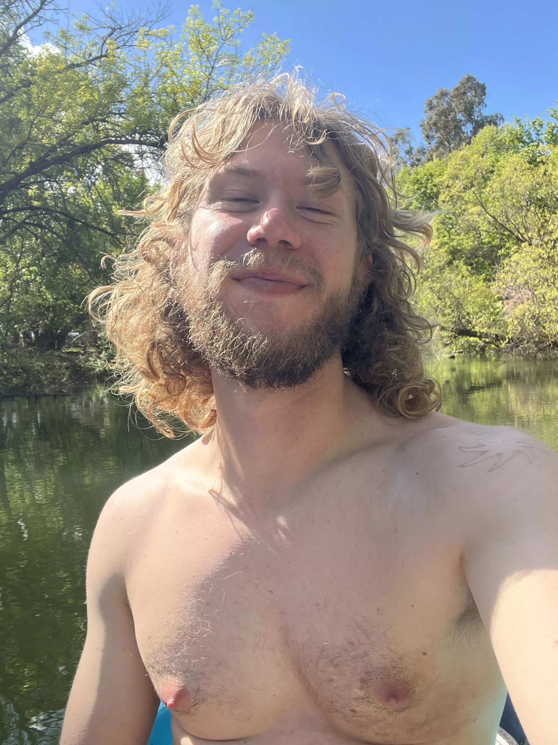 Anyone want to ride in my kayak?