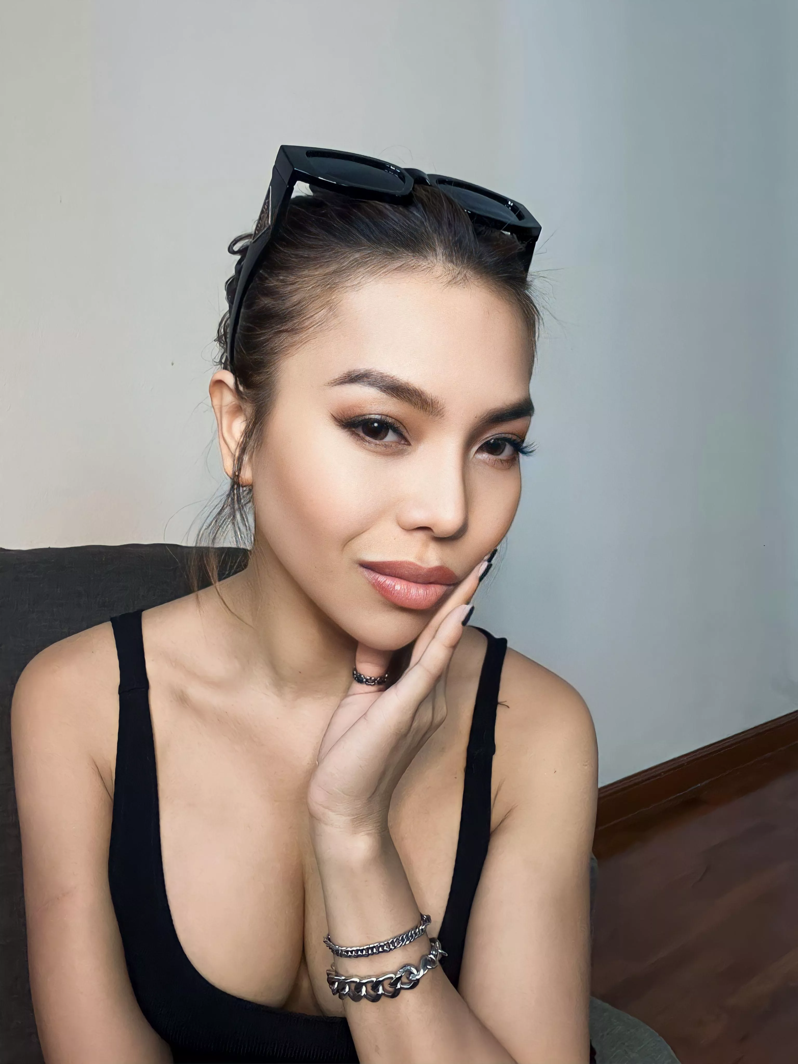 Can u resist my allure?💋