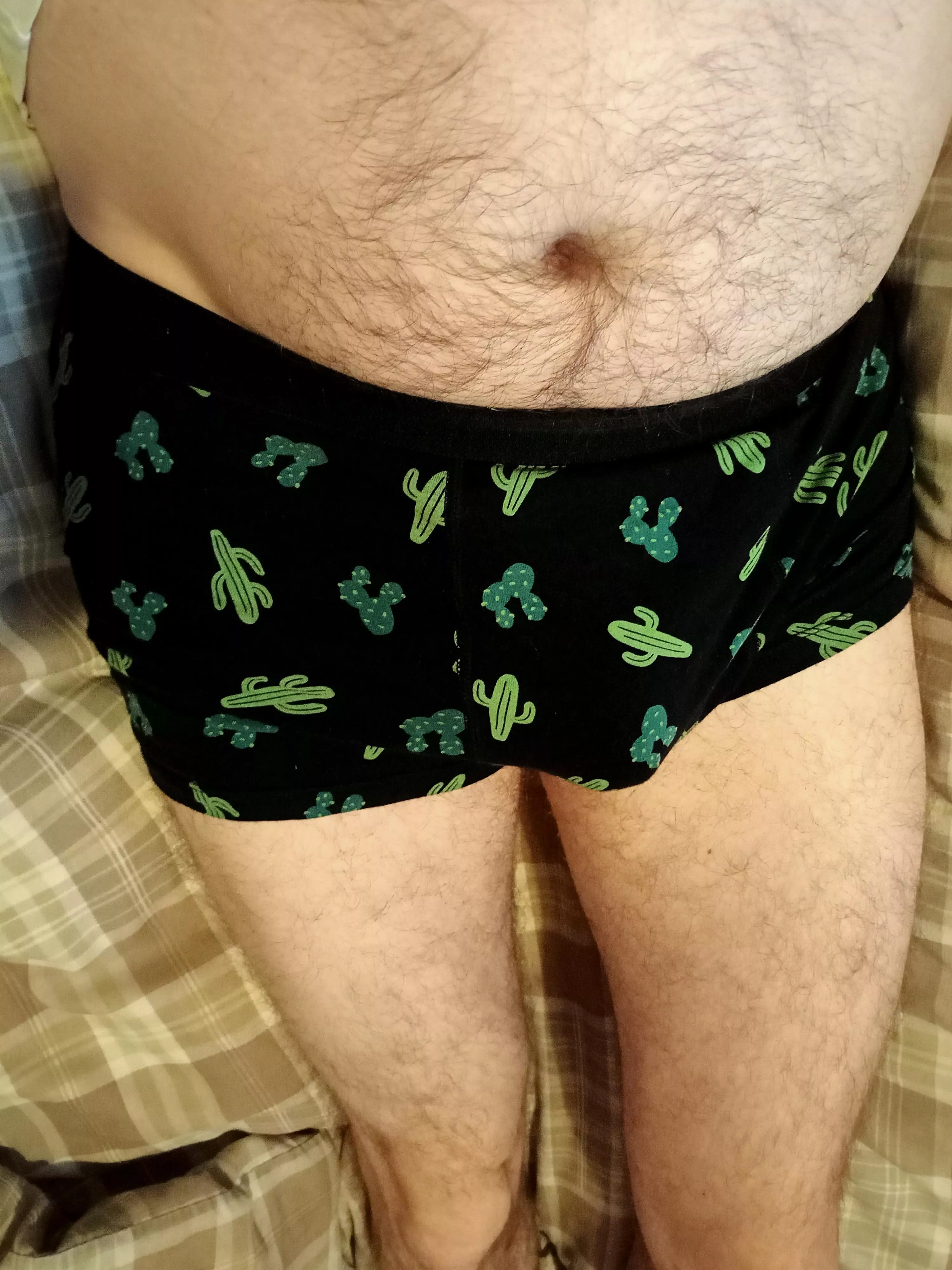 Daddy (46) is still in bed