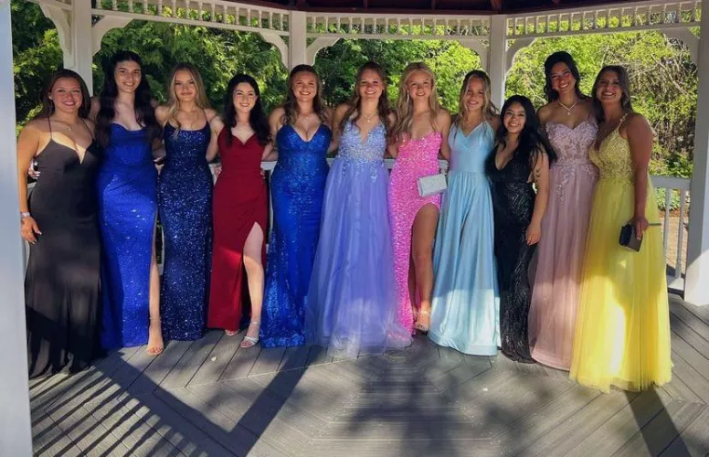 Drunk and gooning to girls from school 