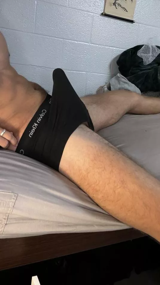 feeling rock hard in the dorm room m18