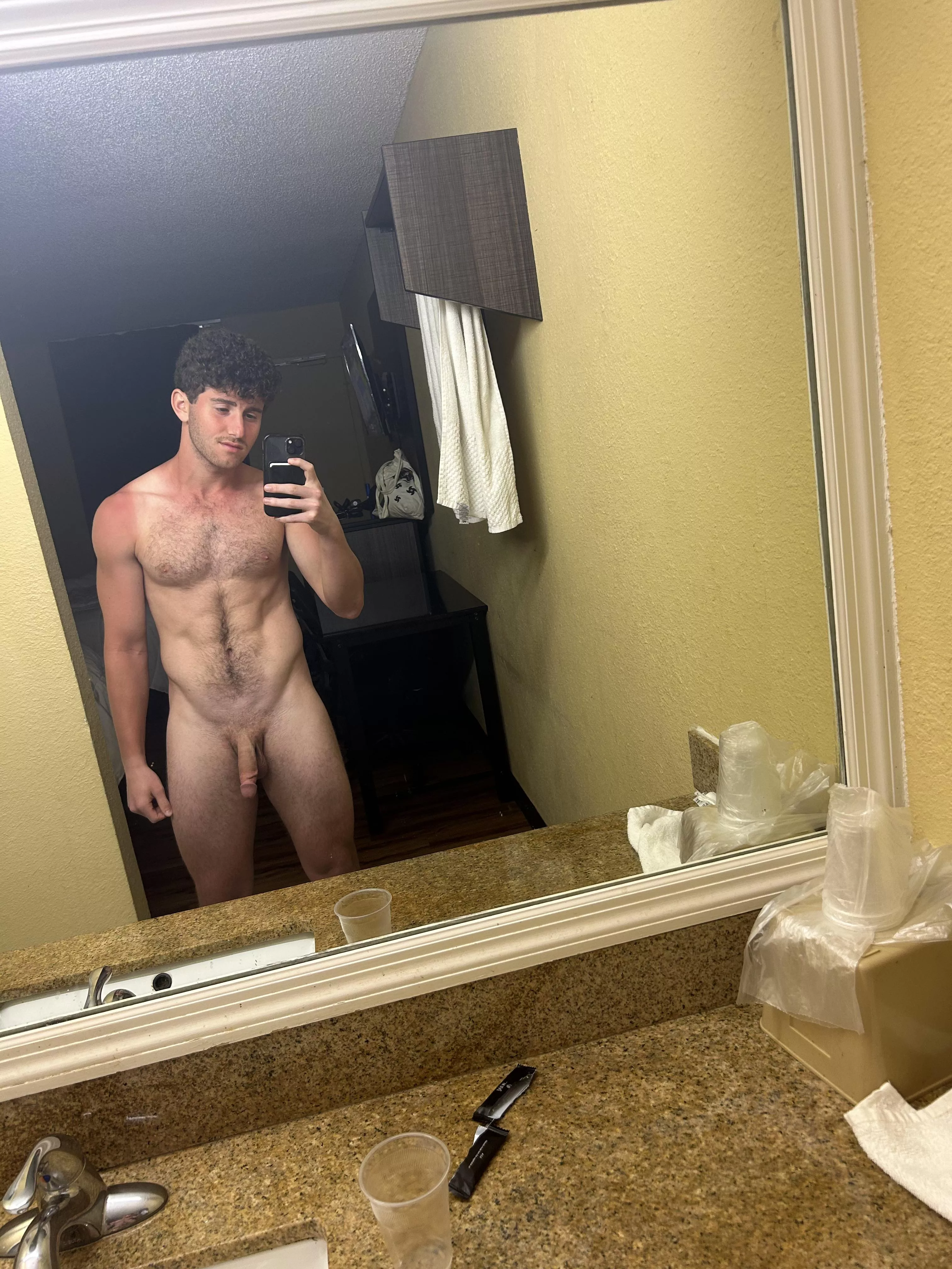 Got the hotel room to myself, who wants to come over? 