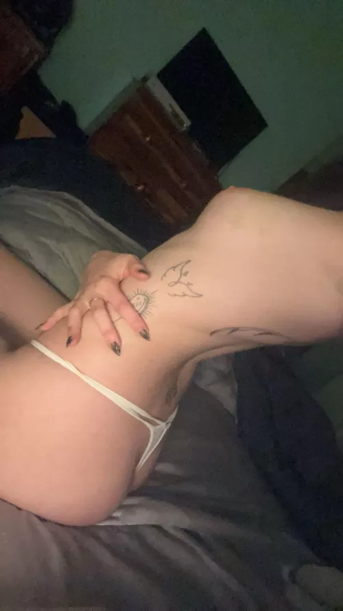 I feel like my ass is to small :( 