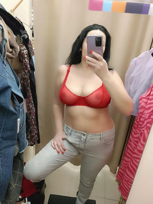 If in doubt, wear red