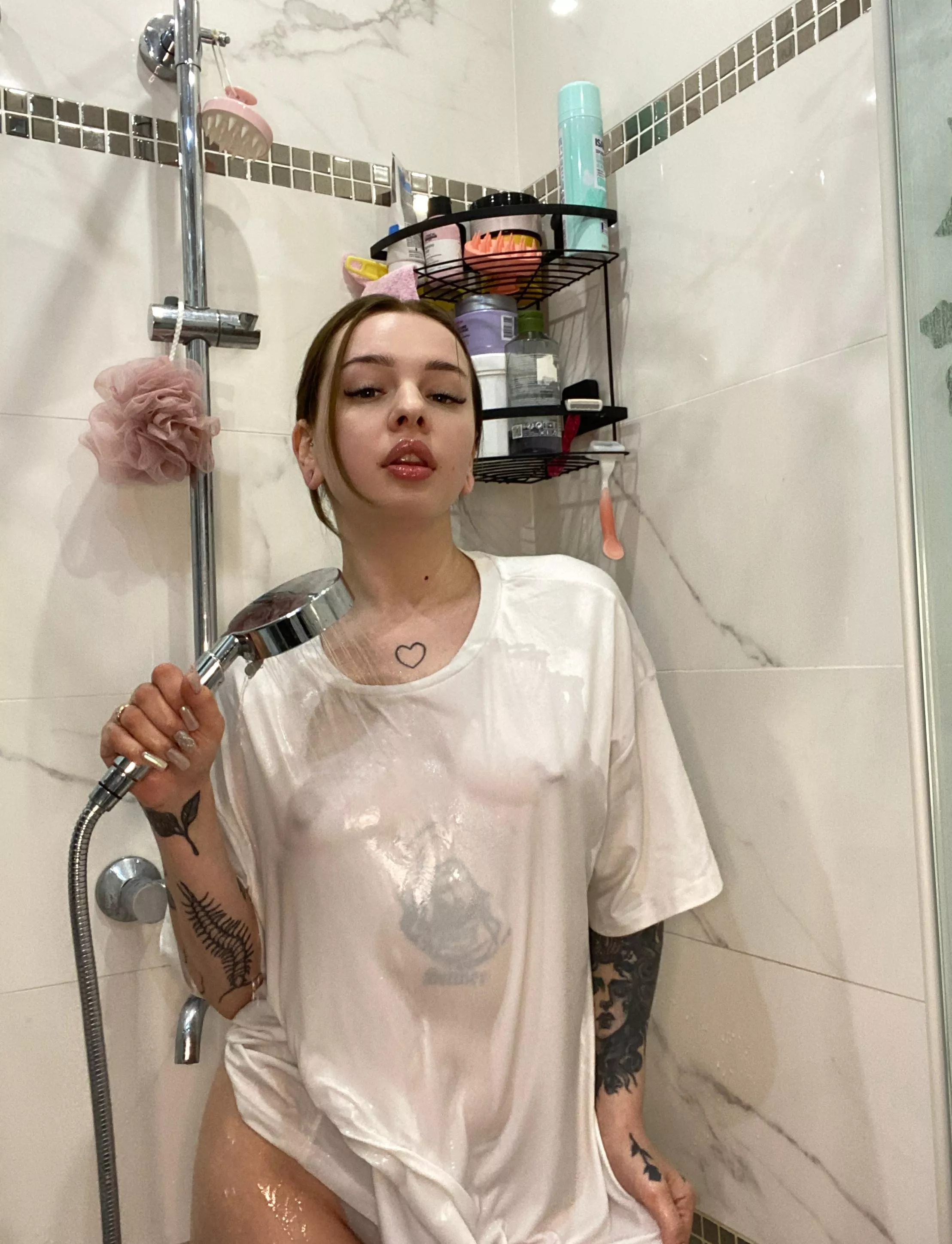 I'm all wet already even my nipples are swollen and become tastier