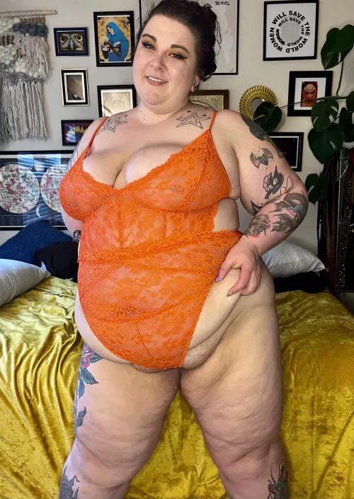 I’m busting out all over! ☺️