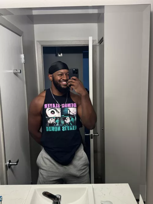 Just showing off my anime shirt ;)