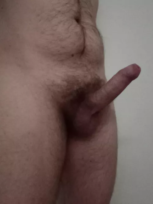 (M) French. I feel alone, I need attention...