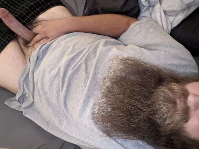 Morning wood is the best wood👀