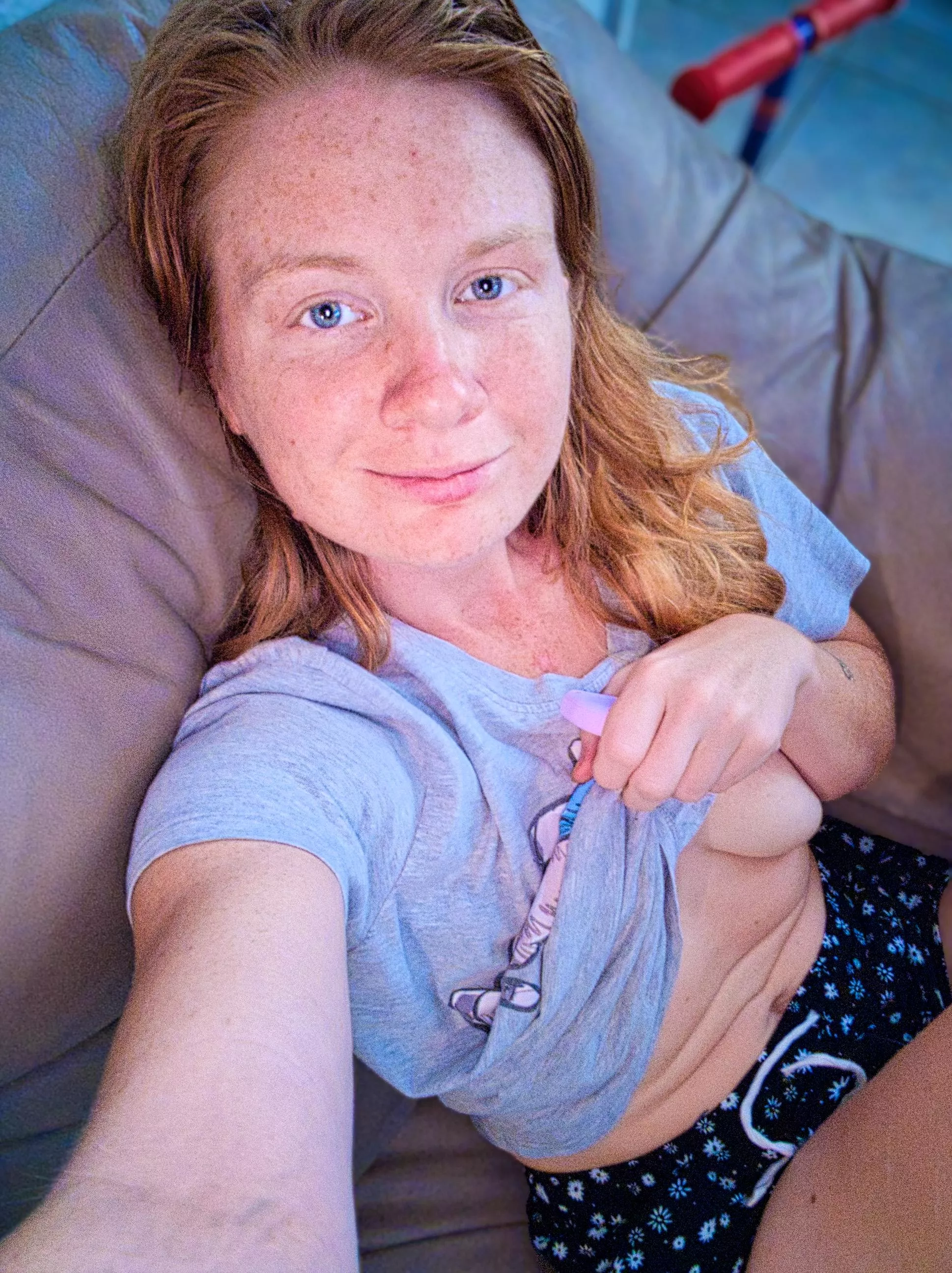 Naturally mesmerizing, redhead magic